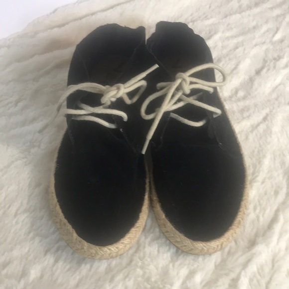 “STEVE MADDEN” Velvet Lace Up Ladies Espadrilles . - Picture 2 of 16